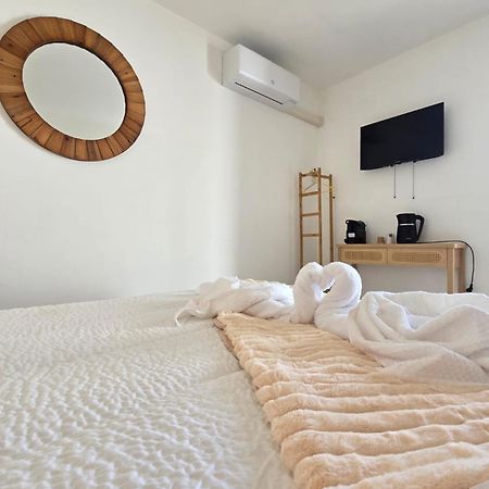 Les Saladelles Bed & Breakfast Saintes-Maries-de-la-Mer Dış mekan fotoğraf