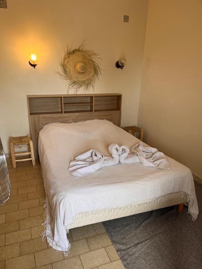 Les Saladelles Bed & Breakfast Saintes-Maries-de-la-Mer Dış mekan fotoğraf